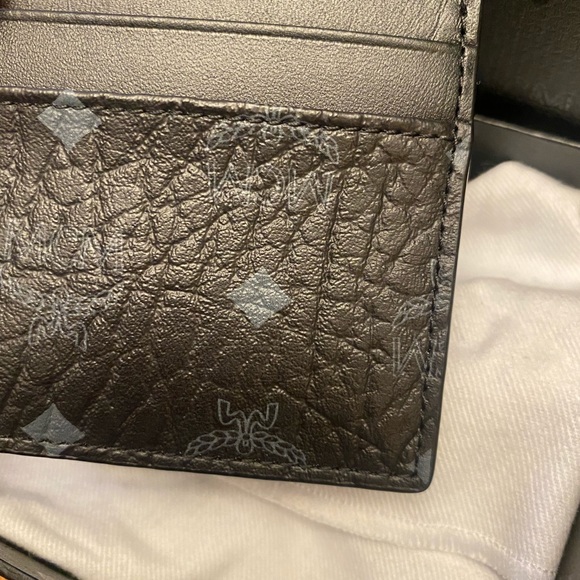 MCM CARD CASE - Picture 4 of 6